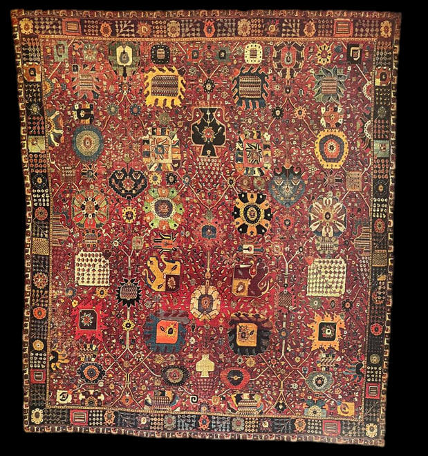 VASE CARPET, COLLECTION OF THE CARPET MUSEUM OF IRAN, TEHRAN, IRAN